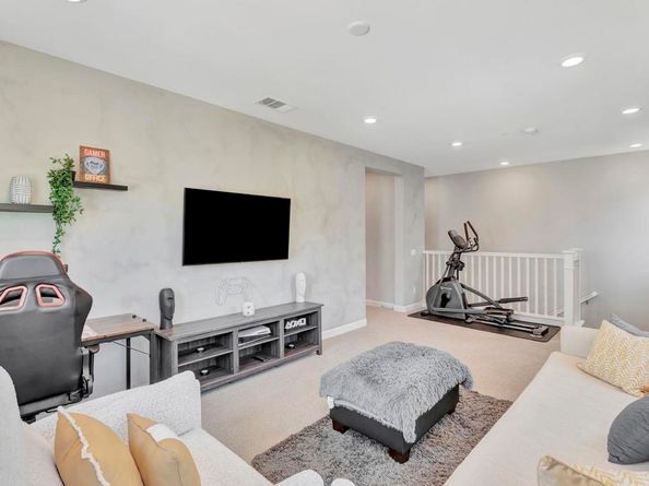 21678 Long Trot Drive, Escondido CA 92029