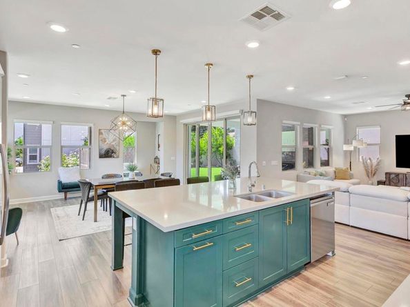 21678 Long Trot Drive, Escondido CA 92029