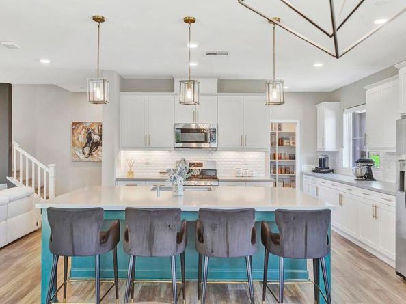 21678 Long Trot Drive, Escondido CA 92029