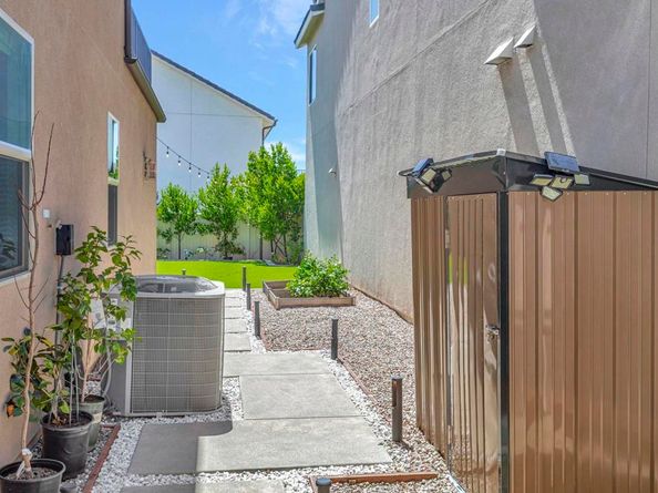 21678 Long Trot Drive, Escondido CA 92029