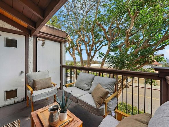 6984 Sandpiper Place, Carlsbad CA 92009