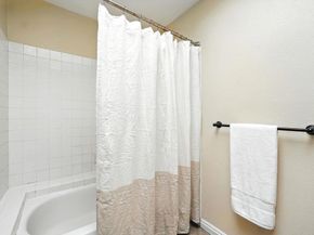 6984 Sandpiper Place, Carlsbad CA 92009