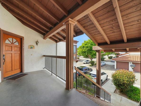 6984 Sandpiper Place, Carlsbad CA 92009