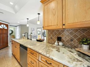 6984 Sandpiper Place, Carlsbad CA 92009