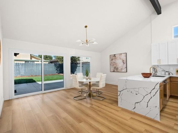 9036 Mesa Woods Avenue, San Diego CA 92126