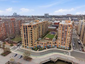 2 Constitution Ct 1008, Hoboken NJ 07030