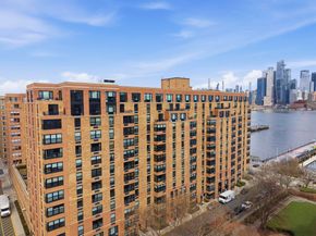 2 Constitution Ct 1008, Hoboken NJ 07030