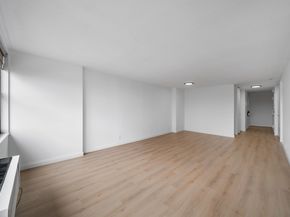 7000 Kennedy Blvd Apt. 25F, Guttenberg NJ 07093-4811