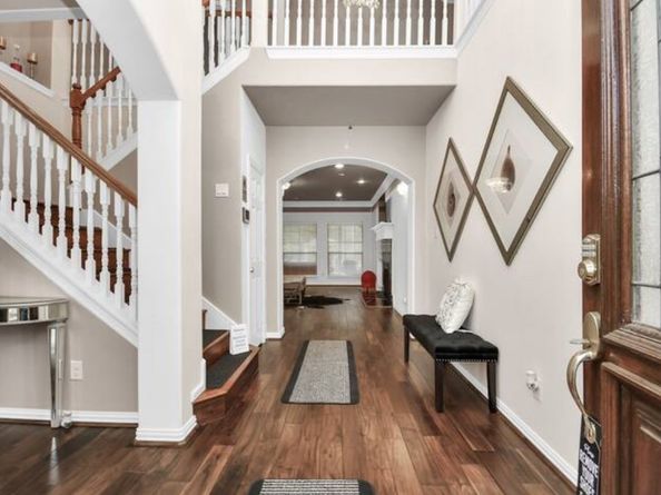 5526 Darschelle Drive, Houston TX 77069