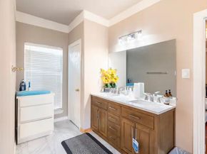 5526 Darschelle Drive, Houston TX 77069
