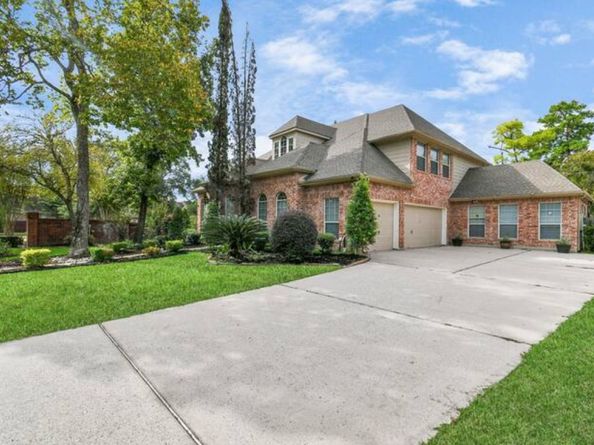 5526 Darschelle Drive, Houston TX 77069