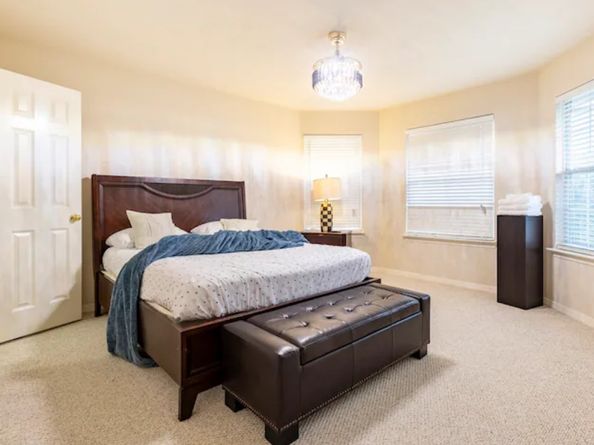 5526 Darschelle Drive, Houston TX 77069