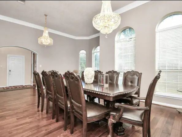 5526 Darschelle Drive, Houston TX 77069