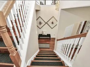 5526 Darschelle Drive, Houston TX 77069