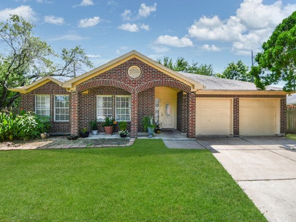 8210 Alabaster Drive, Houston TX 77083