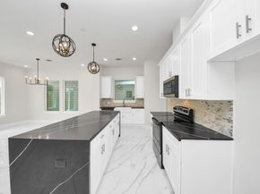 5908 Saint Augustine Street B, Houston TX 77021