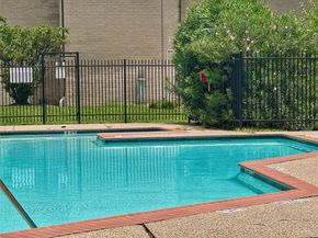 8415 Hearth Drive 36, Houston TX 77054