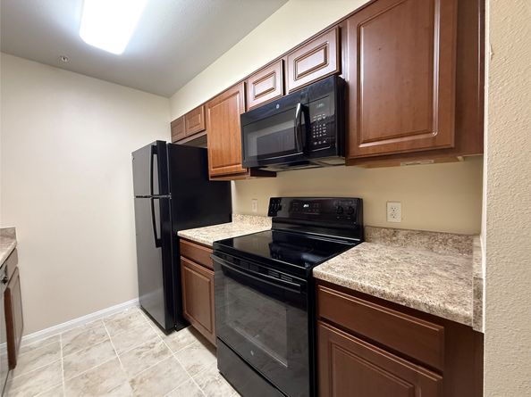 8415 Hearth Drive 36, Houston TX 77054