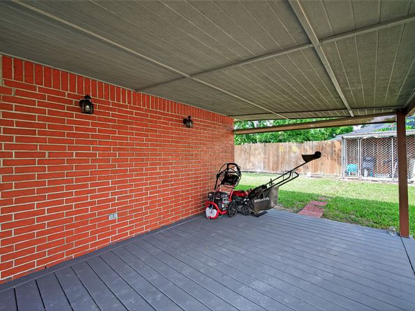 13910 Bay Gardens Drive, Sugar Land TX 77498
