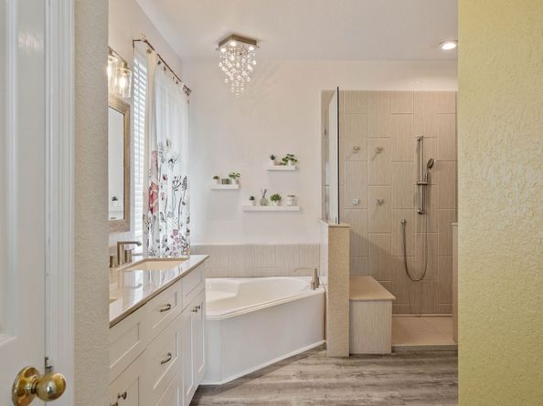 23 Murmuring Creek Place, The Woodlands TX 77385