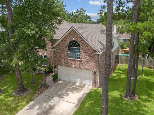 23 Murmuring Creek Place, The Woodlands TX 77385
