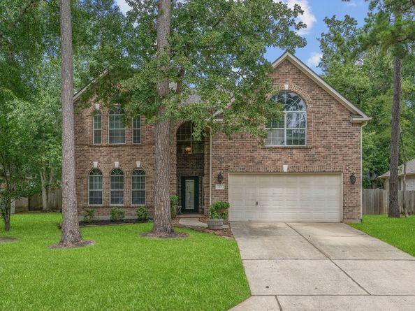 23 Murmuring Creek Place, The Woodlands TX 77385