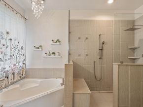23 Murmuring Creek Place, The Woodlands TX 77385