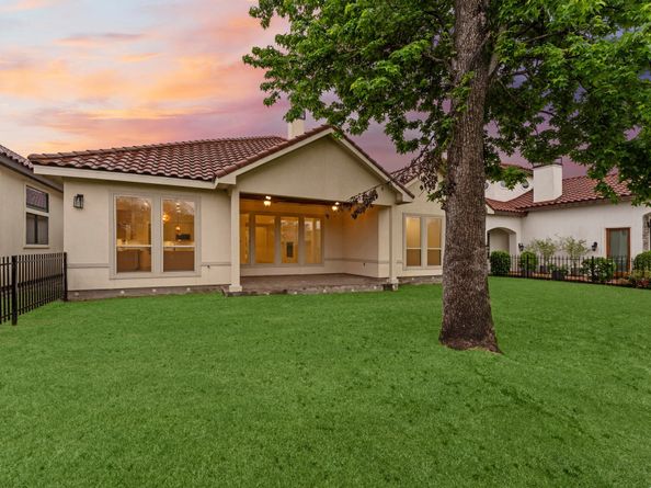 15922 Bridges Fairway Lane, Houston TX 77068