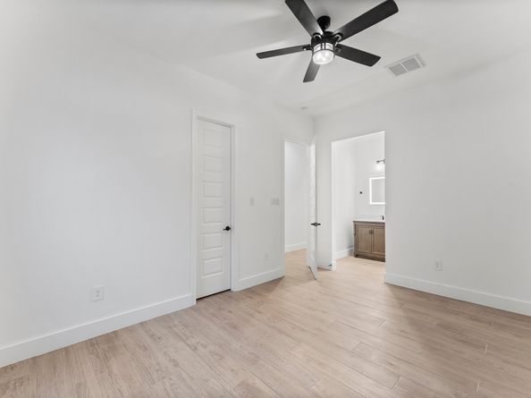 15922 Bridges Fairway Lane, Houston TX 77068