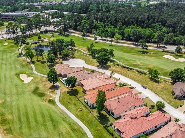 15922 Bridges Fairway Lane, Houston TX 77068