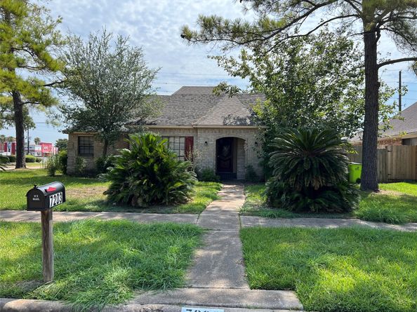7203 Mission Court Drive, Houston TX 77083