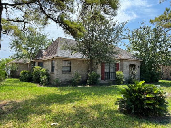 7203 Mission Court Drive, Houston TX 77083