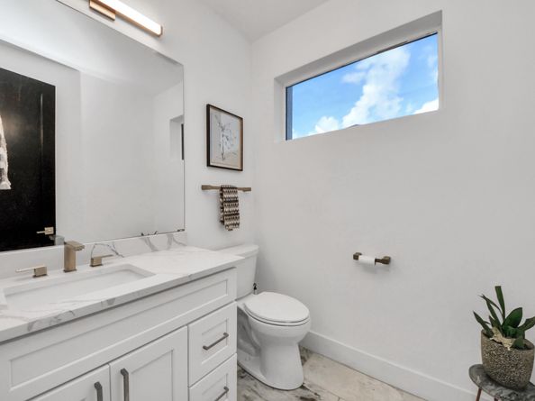 5611 Woodbrook Way, Houston TX 77081
