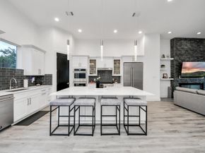 5611 Woodbrook Way, Houston TX 77081