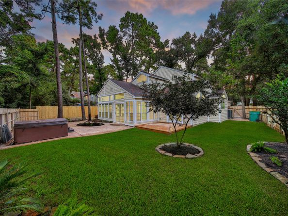 35 Shallow Pond Place, The Woodlands TX 77381