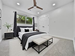 35 Shallow Pond Place, The Woodlands TX 77381
