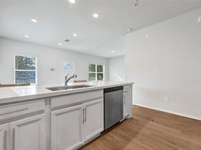 6320 Paris Street, Houston TX 77021