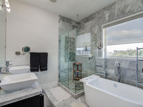 427 Tuam Street B, Houston TX 77006