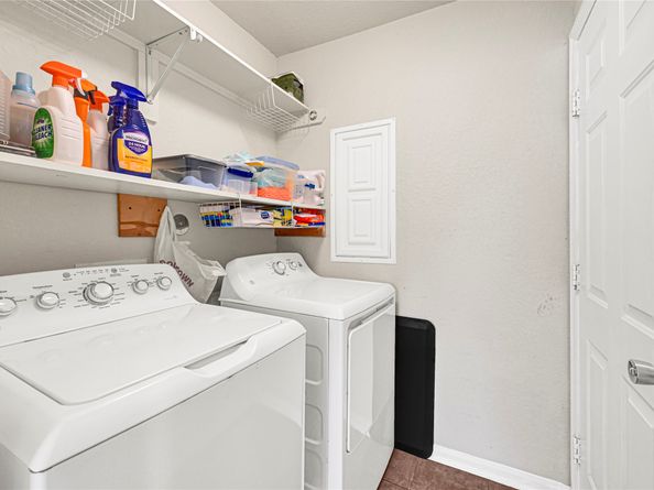 9519 Summer Laurel Lane, Houston TX 77088