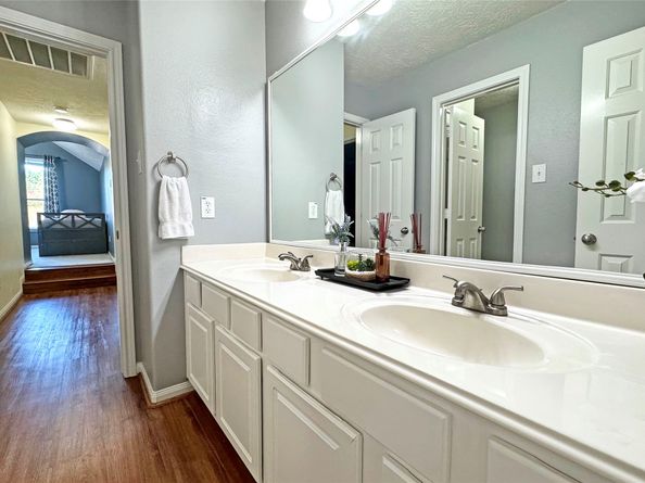 25600 Thornhill Creek Court, Porter TX 77365