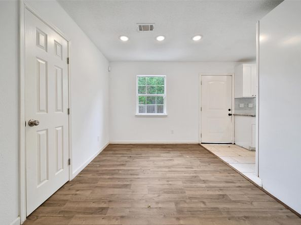 7346 Calais Road, Houston TX 77033