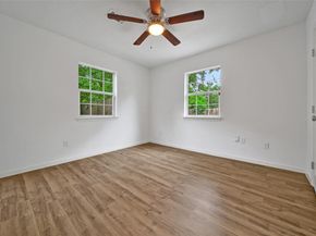 7346 Calais Road, Houston TX 77033