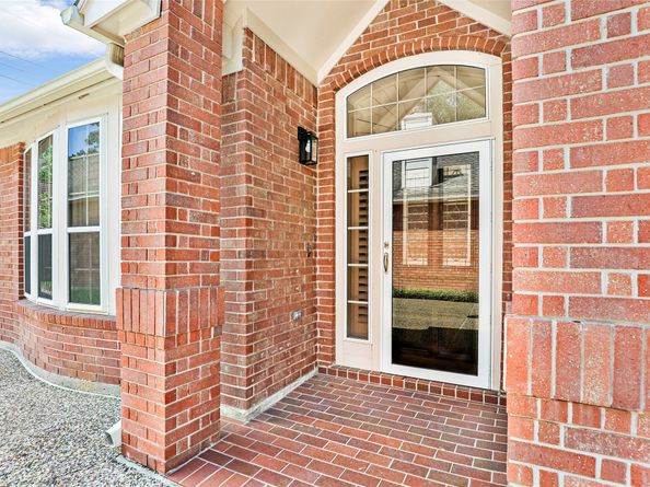 3306 Redwood Lake Drive, Kingwood TX 77345