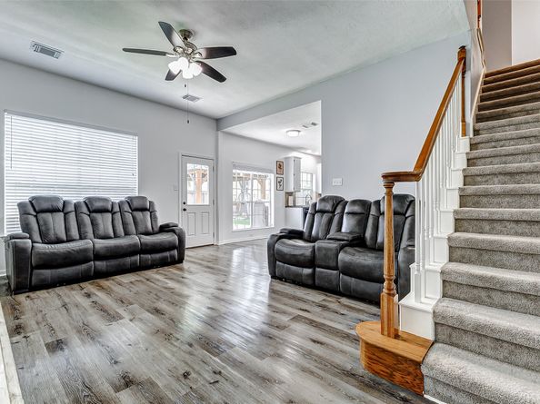 2015 Chimney Wood Court, Richmond TX 77406