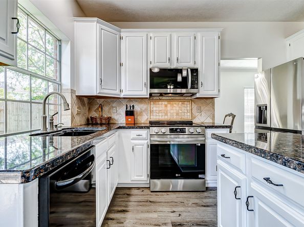 2015 Chimney Wood Court, Richmond TX 77406