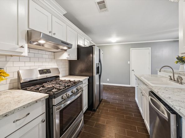 5317 Viking Drive, Houston TX 77092