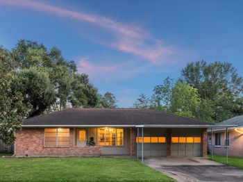 5317 Viking Drive
