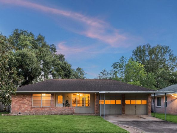 5317 Viking Drive, Houston TX 77092