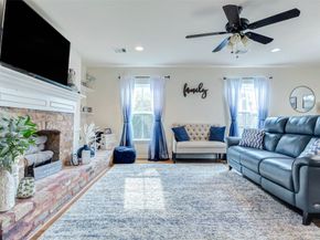 1009 Canadian Street, Houston TX 77009