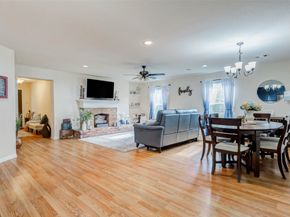 1009 Canadian Street, Houston TX 77009